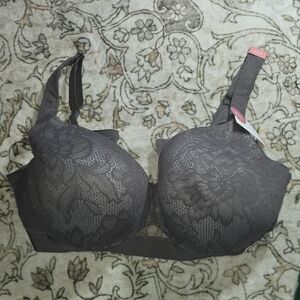 Chic Lace Full-Coverage Bra - Gray